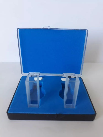 Kit de 2 Cubetas de Quartzo - Caminho Óptico de 10 mm - 2 Faces Polidas - Incluso Caixa de Transporte (Estojo)