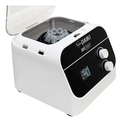 Centrifuga Digital - 8 x 15 mL - Rotação de 4000 RPM